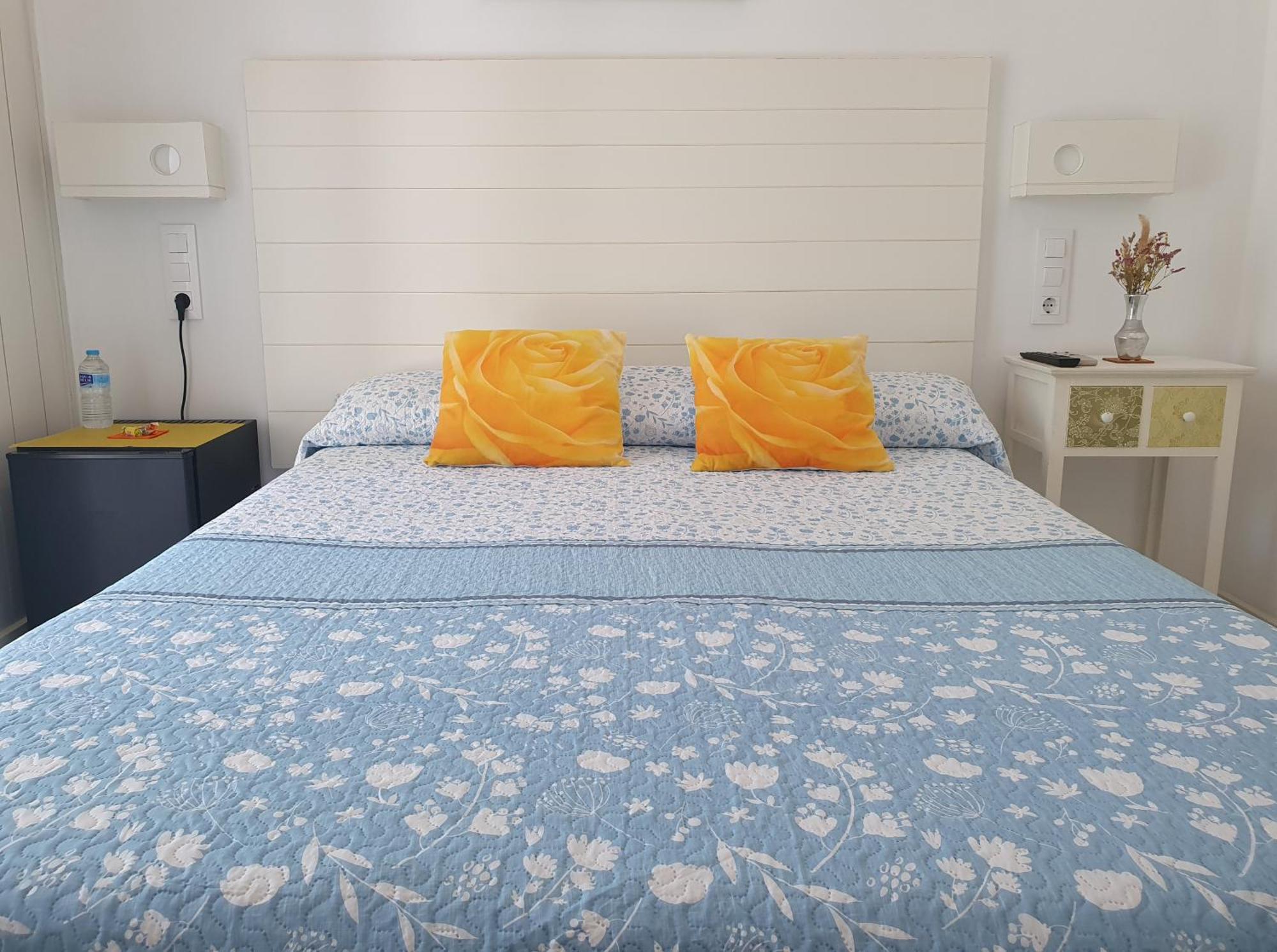 Hostal Mi Campana Denia Kültér fotó